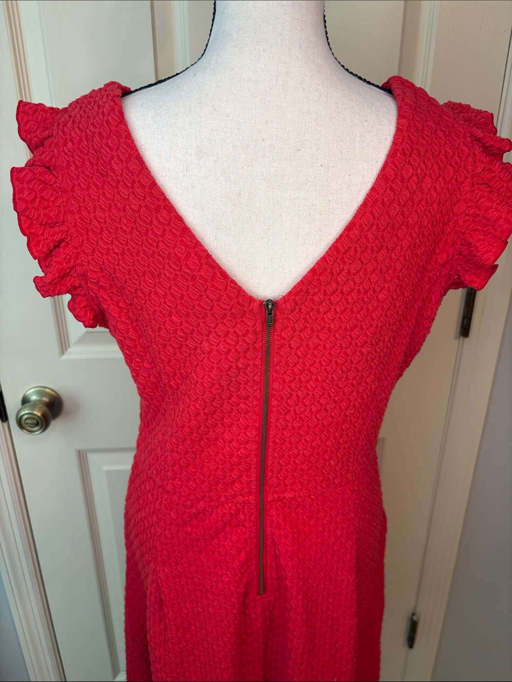 Anthropologie Tabitha Textured Knit Mini Dress with Flutter Sleeves size 10 - Picture 8 of 10